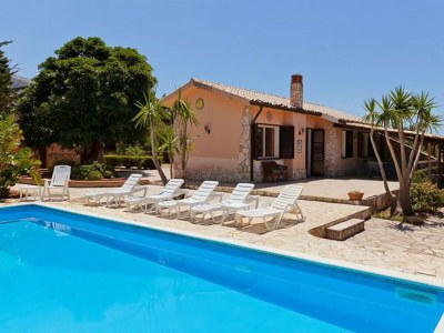 Holiday house Casa Isabella con Piscina - CM - Outdoor photo 2