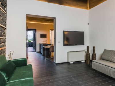 Apartment Leone Apartment with Garden - Features photo 10