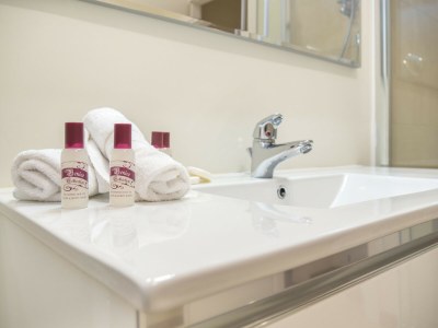 Holiday house Camera 1 - Grand Canal Suites - LOCZ BK - Features photo 9