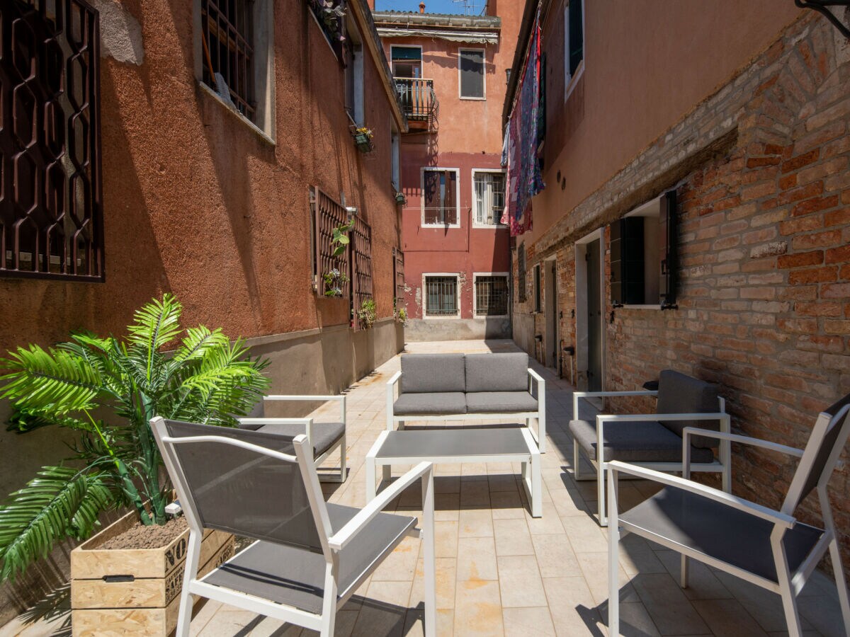 Apartment Herion Palace Apt. 2 - LOCZ BK - Outdoor photo 4