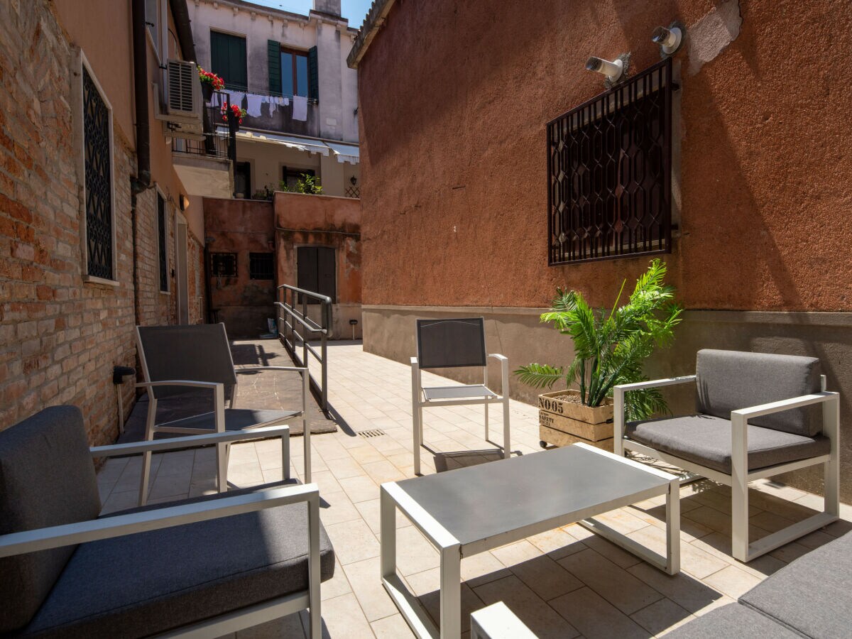 Apartment Herion Palace Apt. 5 - LOCZ BK - Outdoor photo 4