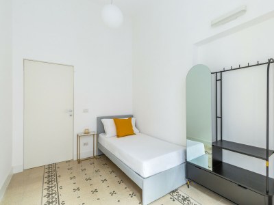 Apartment Piazza Amedeo Stylish Apartment - Features photo 33