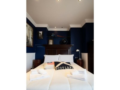 Apartment Navy Apartment - Features photo 13