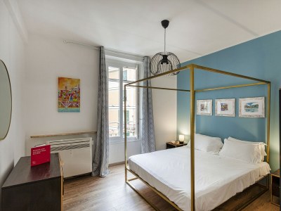 Apartment Art and Comfort near Lomellini Street - Features photo 7