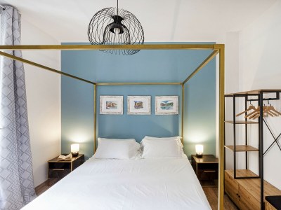 Apartment Art and Comfort near Lomellini Street - Features photo 9