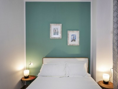 Apartment Art and Comfort near Lomellini Street - Features photo 11