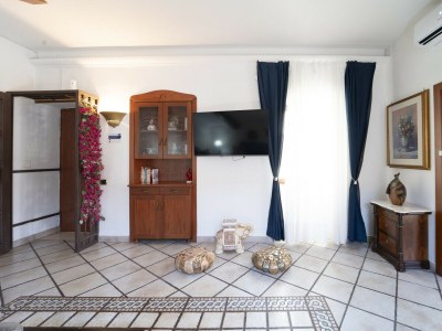 Apartment Casa Raffaella with Terrace - P.IVA - Features photo 27