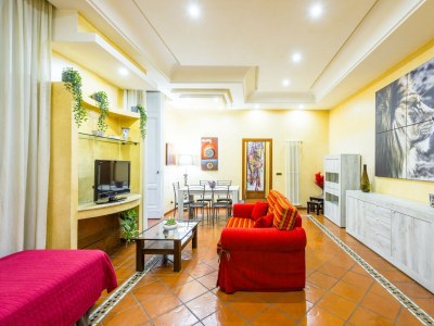 Apartment Yellow City Apartment- P.IVA - Features photo 10