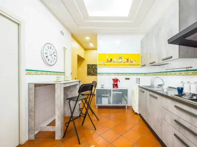 Apartment Yellow City Apartment- P.IVA - Features photo 13