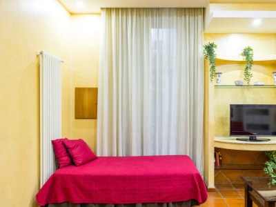 Apartment Yellow City Apartment- P.IVA - Features photo 17