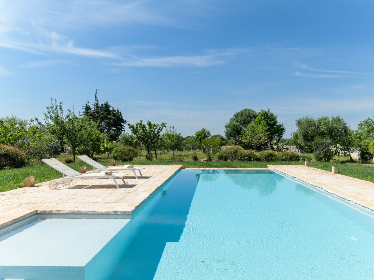 Holiday house Charme Ostunese con piscina