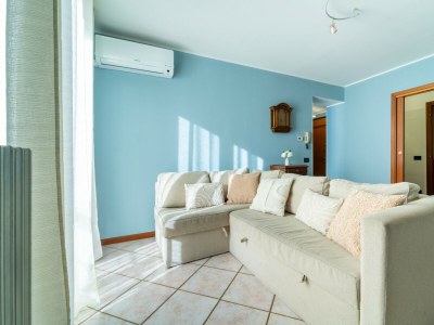 Apartment Lakefront Retreat - Celeste - Features photo 9