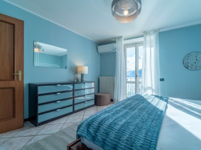 Apartment Lakefront Retreat - Celeste - Features photo 16