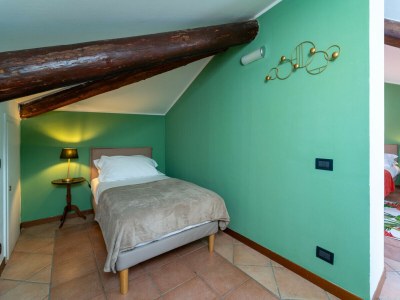 Apartment Lakefront Retreat - Salvia - Features photo 19