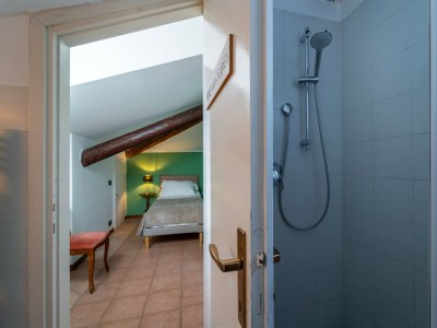 Apartment Lakefront Retreat - Salvia - Features photo 21