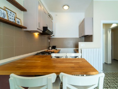 Apartment Lotus Apartment with Lakeview - Features photo 12