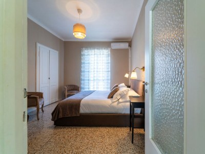 Apartment Lotus Apartment with Lakeview - Features photo 22