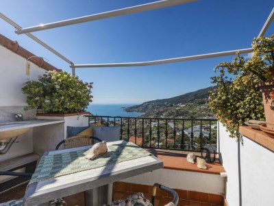 Apartment Traditional Ligurian House in Sanremo - Apartment