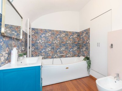 Apartment P.zza Castello 71 - Elegant Home with Sauna in Tu - Features photo 16