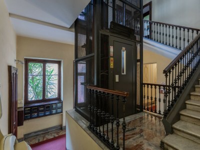 Apartment Barbaroux 6 - L'angolo di Piazza Castello - Outdoor photo 4