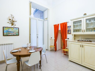 Apartment Homely City Apartment - Features photo 15