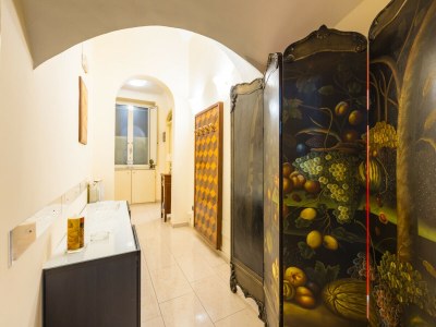 Apartment Homely City Apartment - Features photo 23