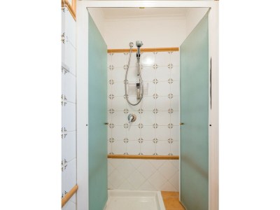 Apartment Homely City Apartment - Features photo 30