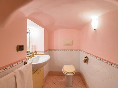 Apartment Homely City Apartment - Features photo 33