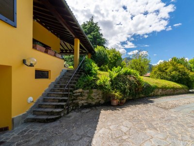 Holiday house Villetta Camelia with Garden - Outdoor photo 4
