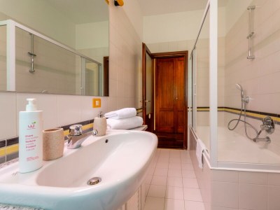 Holiday house Villetta Camelia with Garden - Features photo 30