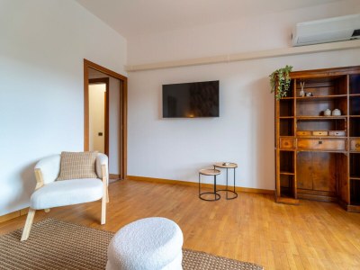 Apartment Autumn Apartment - Features photo 7