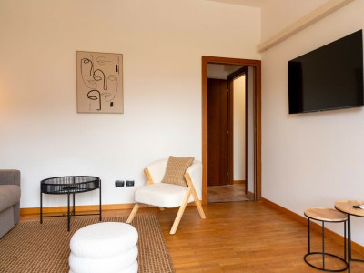 Apartment Autumn Apartment - Features photo 9