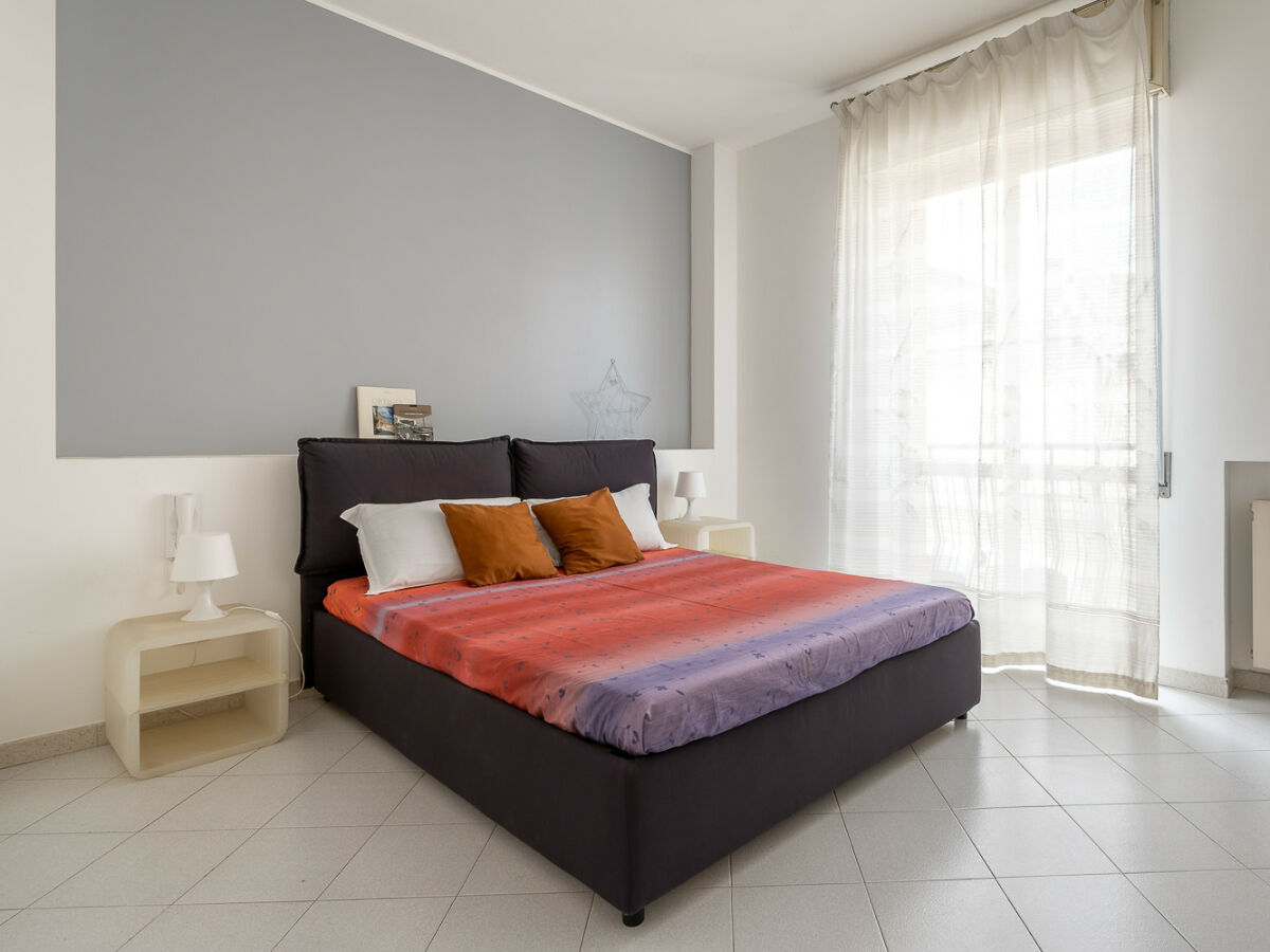 Apartment Syracuse Comfy Retreat - Features photo 5