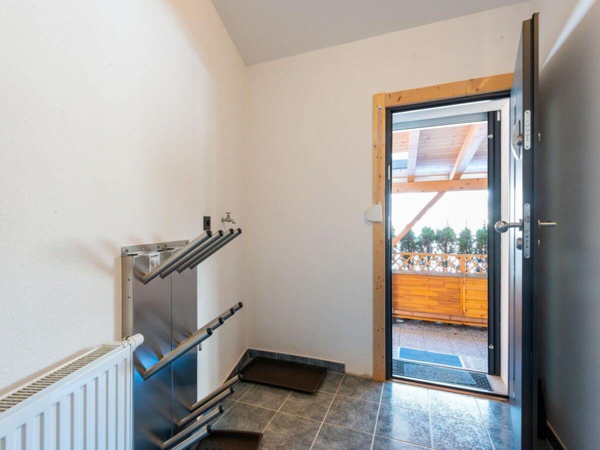 Holiday house Chalet in Zillertal near Ski Slopes - Outdoor photo 2