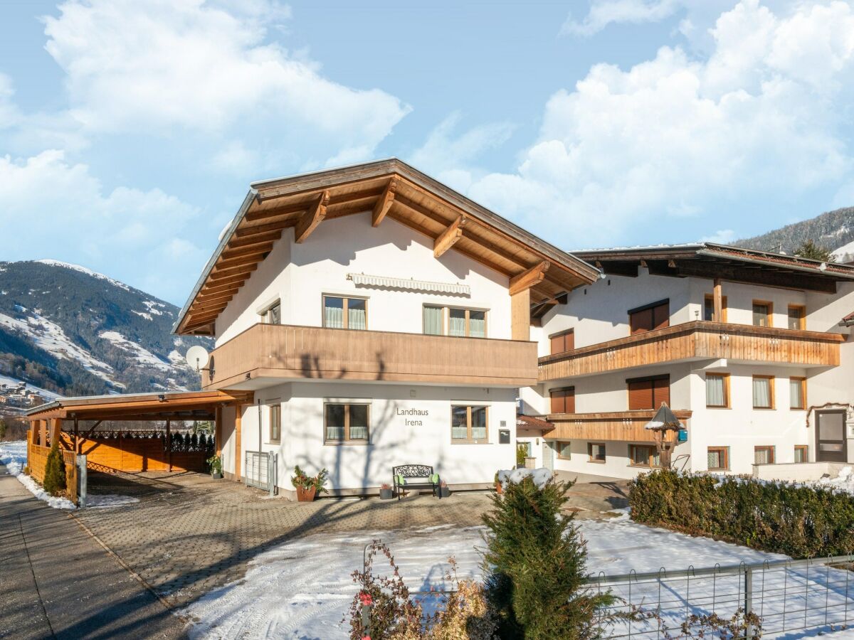 Holiday house Chalet in Zillertal near Ski Slopes - Outdoor photo 5