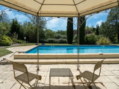 Holiday house Geräumiges Ferienhaus mit privatem Pool und Park - Outdoor photo 7