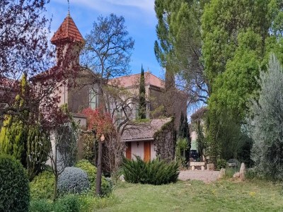 Holiday house Geräumiges Ferienhaus mit privatem Pool und Park - Outdoor photo 12