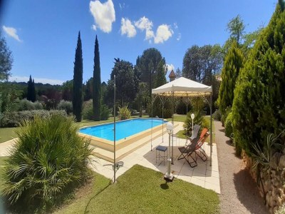 Holiday house Geräumiges Ferienhaus mit privatem Pool und Park - Outdoor photo 16