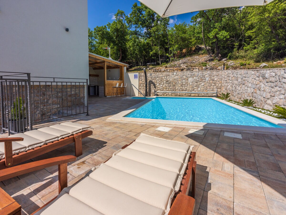 Villa Antani with heated pool, sauna & jacuzzi - Outdoor photo 4