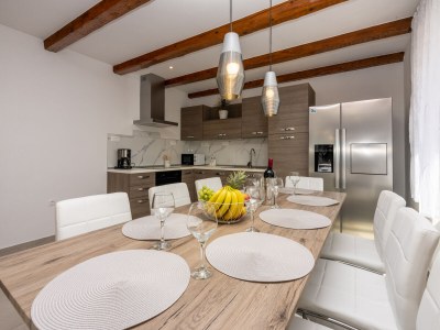 Villa Antani with heated pool, sauna & jacuzzi - Features photo 22