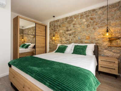 Villa Antani with heated pool, sauna & jacuzzi - Features photo 24