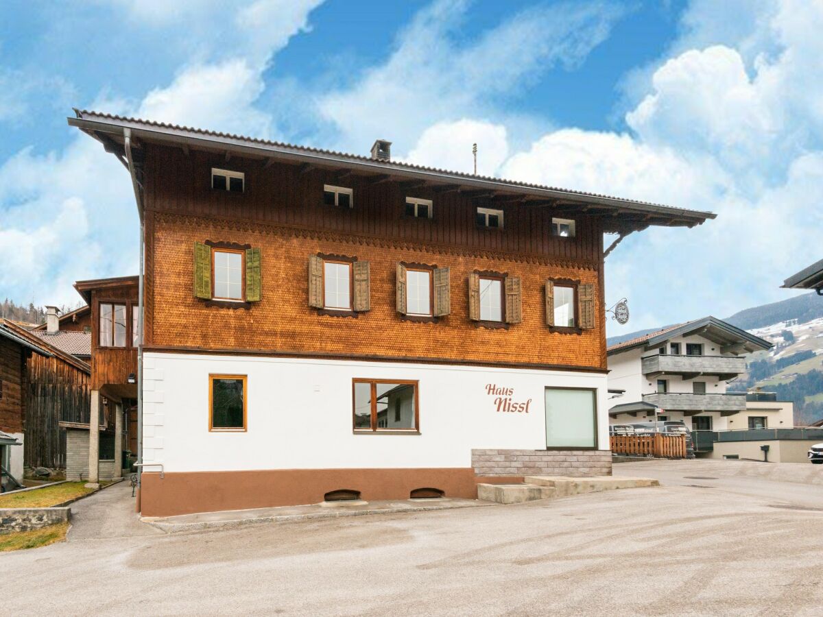 Holiday house Haus in Fügen nahe Zillertal Skipisten - Outdoor photo 2