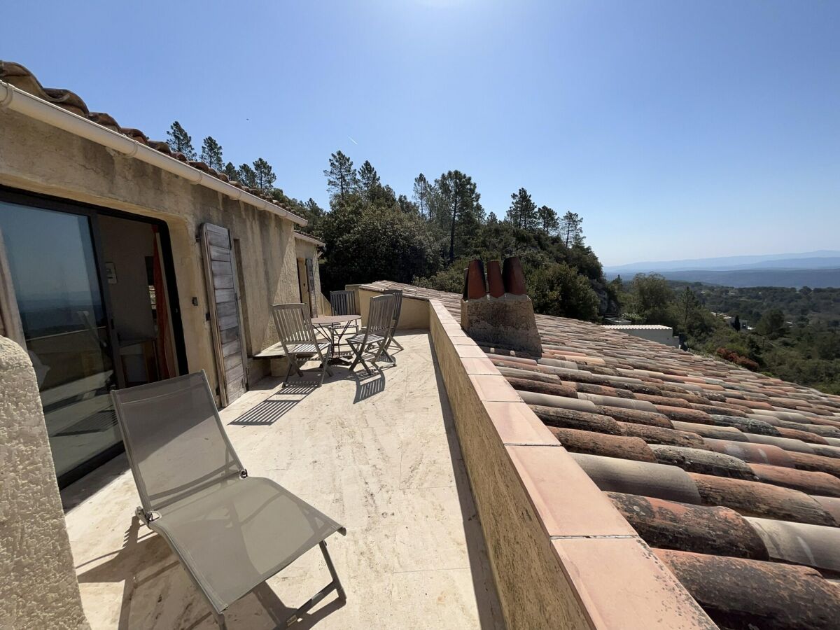 Villa Villa in Tourtour with Swimming Pool - Outdoor photo 3