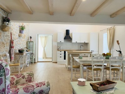 Villa Casa di Nika **** charming stone villa - Features photo 11