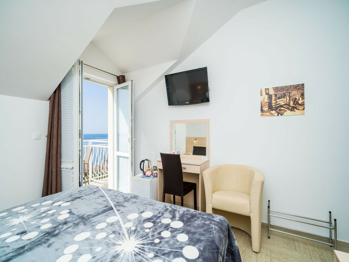 Apartment Villa Samba - Double Room with Balcony and Sea View - gasi se - Features photo 5