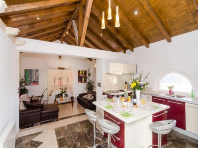 Villa Villa Avoca - Four Bedroom Villa with Swimming Pool - Features photo 16