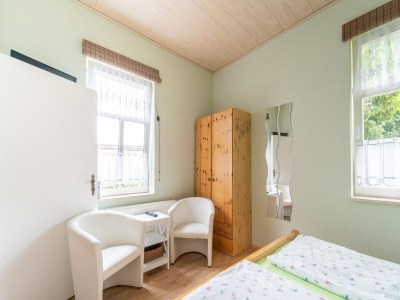 Apartment Quiet Garden Apartment - Features photo 7