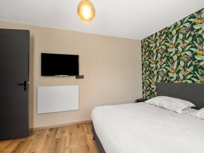 Holiday house Marl home with spa, sauna in the city center - Features photo 20