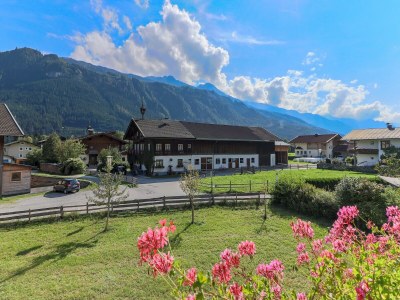 Apartment Chalet in Bramberg near Ski Slopes - Outdoor photo 3