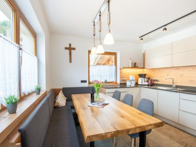 Chalet Chalet in Zell am Ziller near Ski Lift - Features photo 9